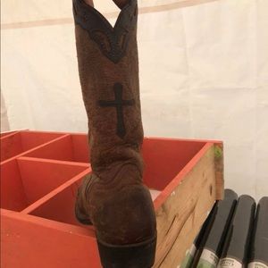 Men’s cowboy boots